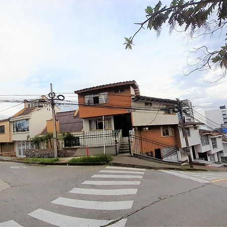 Casa Jaguar Manizales Sector Cable Exterior foto